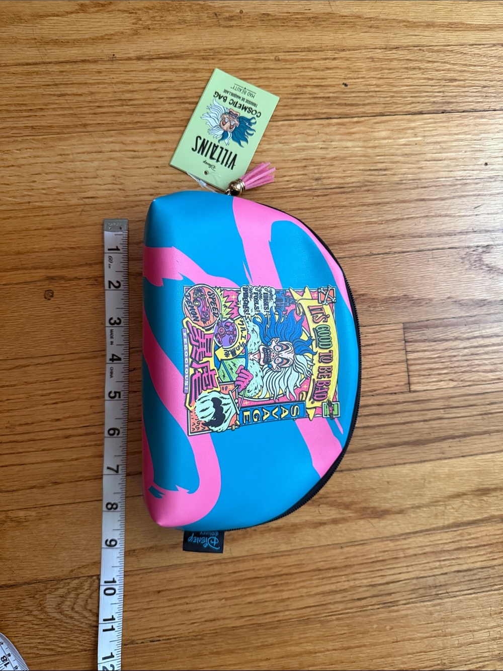 Disney Villains MaCruella De Ville Teal & Hot Pink Graphic Zip Cosmetic Pouch NW - Picture 5 of 6